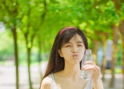 开云平台-这是一篇为您定制的文章。为了增强唯一性，我将这场比赛设定为一场充满戏剧性反转的黑马神话，并赋予B费（布鲁诺·费尔南德斯）一种悲情英雄与战术核心的双重身份