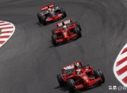 开云APP-梅赛德斯力克迈凯伦，汉密尔顿关键制胜