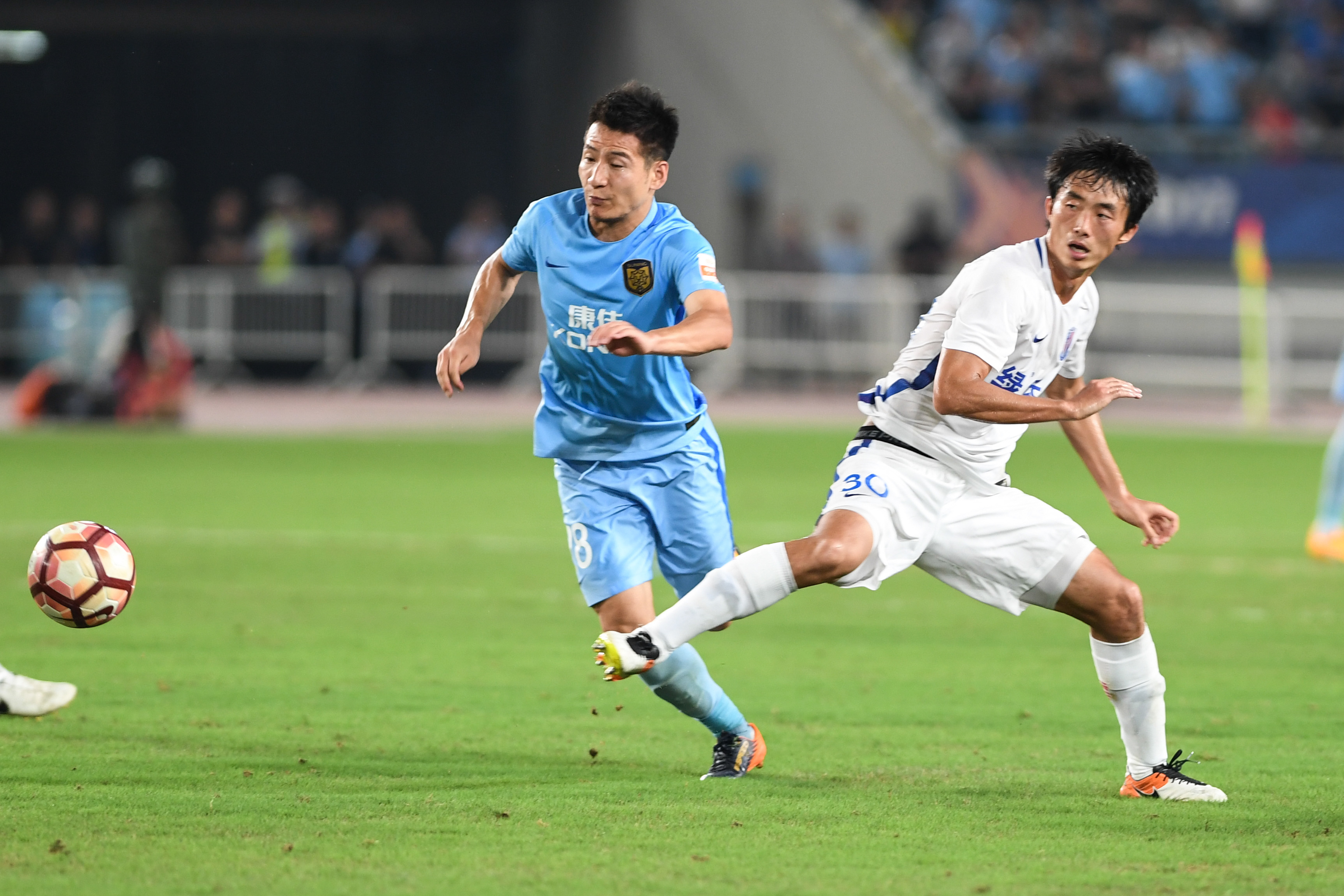 沈阳宏运客场击败山东鲁能，积分上升