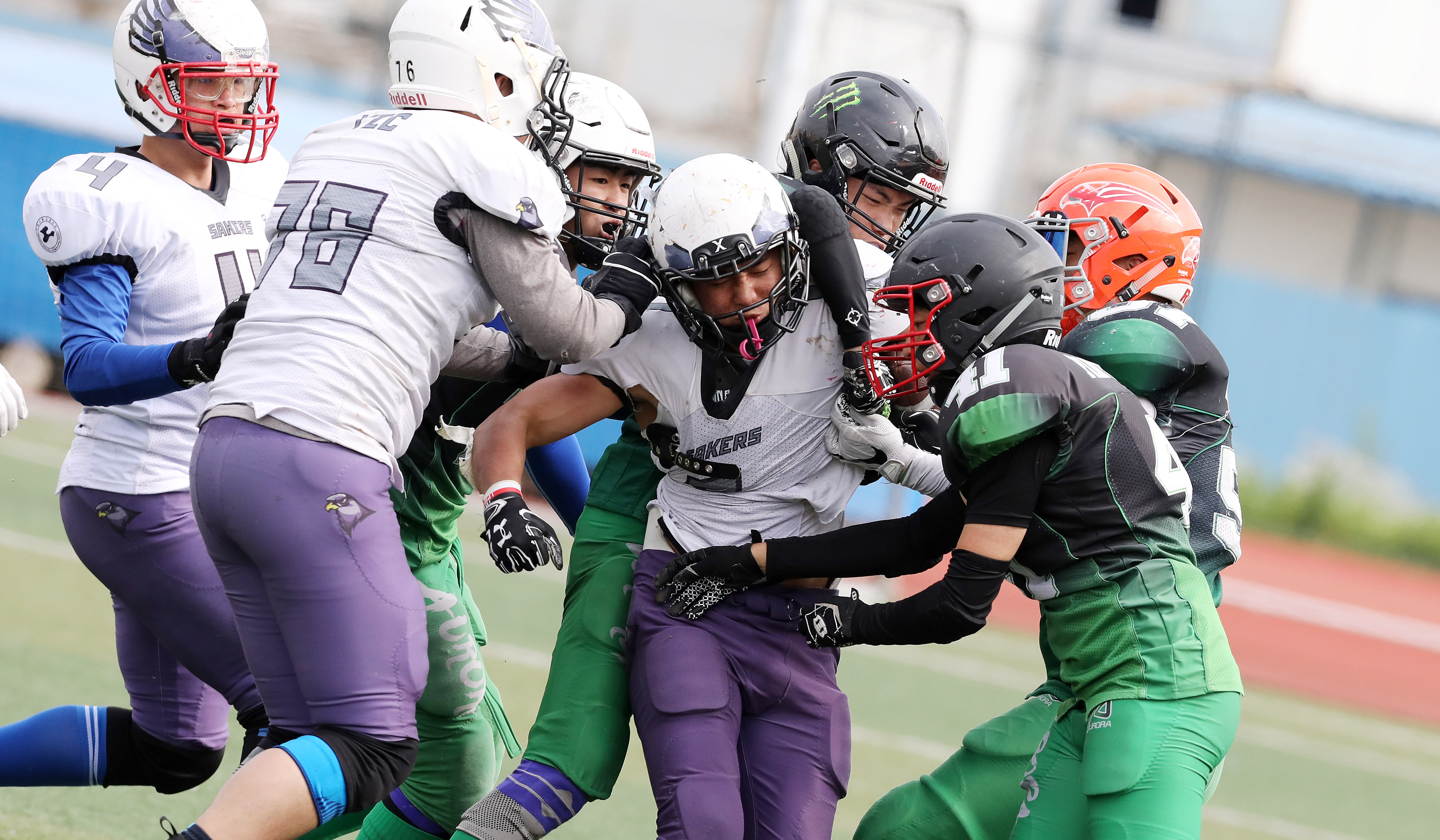 包含橄榄球赛事精彩瞬间盘点，年度回顾震撼登场的词条