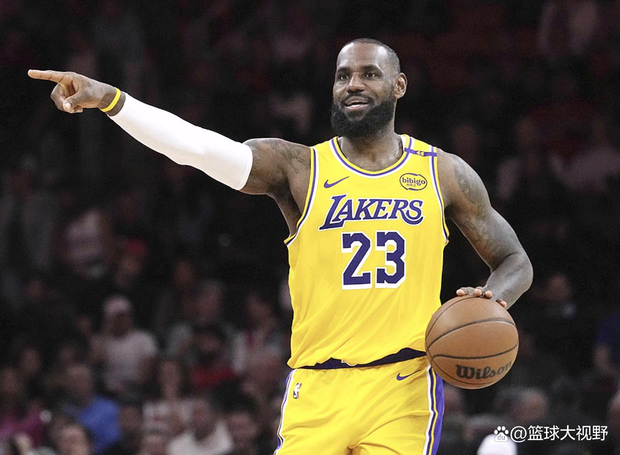 火箭横扫湖人，克莱刷新纪录