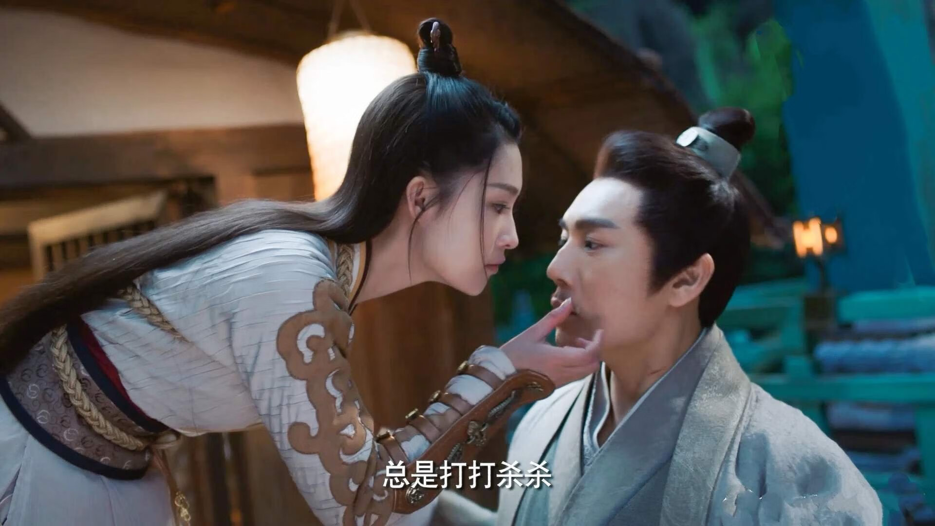 两极交辉，哈兰德完美演绎与委内瑞拉神话共塑足球新世相