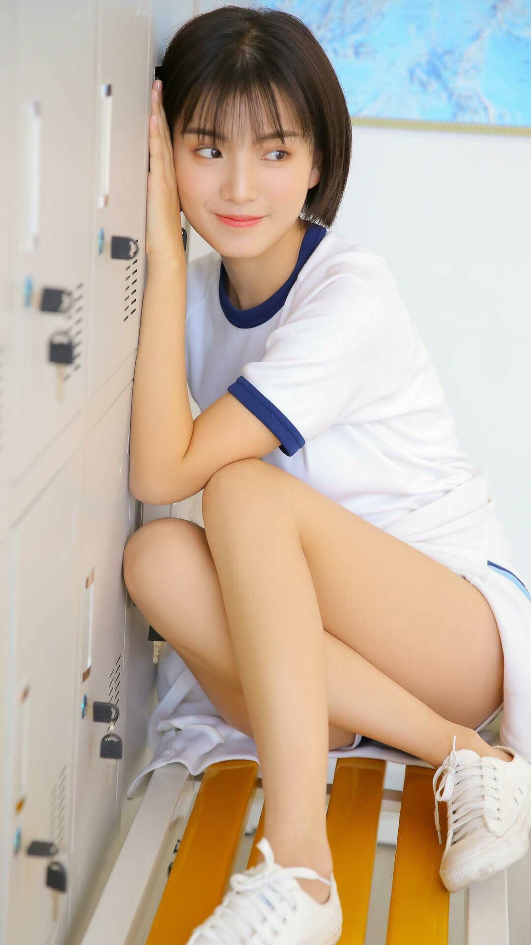 绿茵争冠与篮下火力,战术纪律与进攻浪潮的巅峰对话