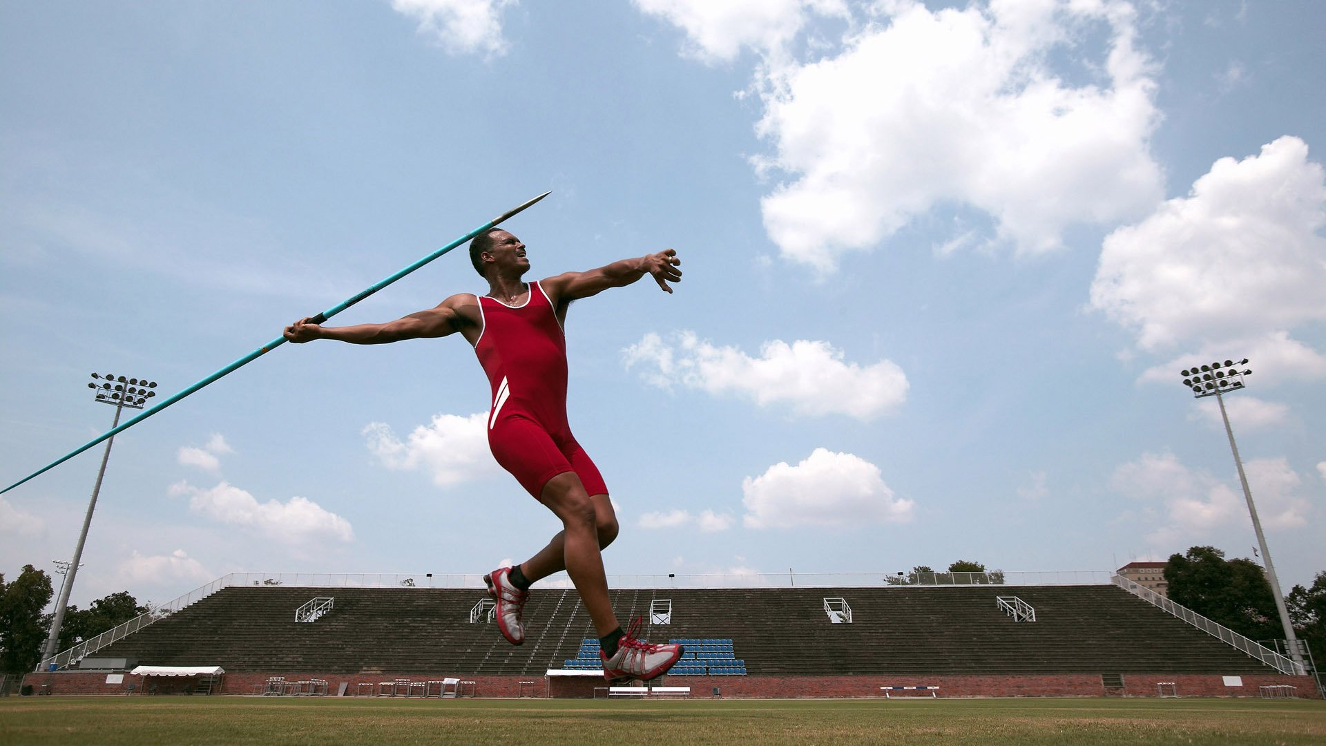 西甲国家德比之夜，阿尔瓦雷斯一剑封喉改写历史