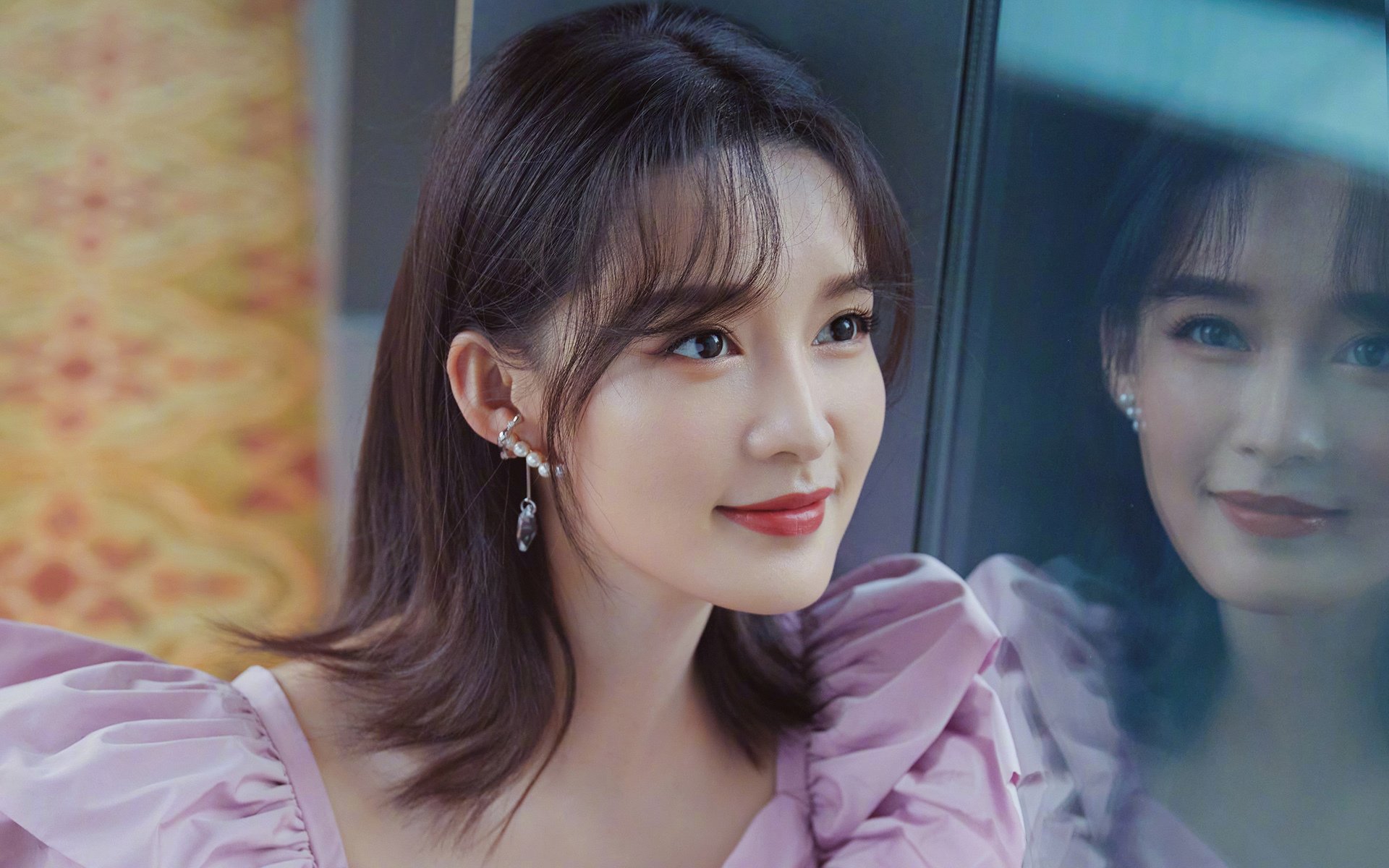 蜂群压境，当黄蜂的刺，刺破高原的音符