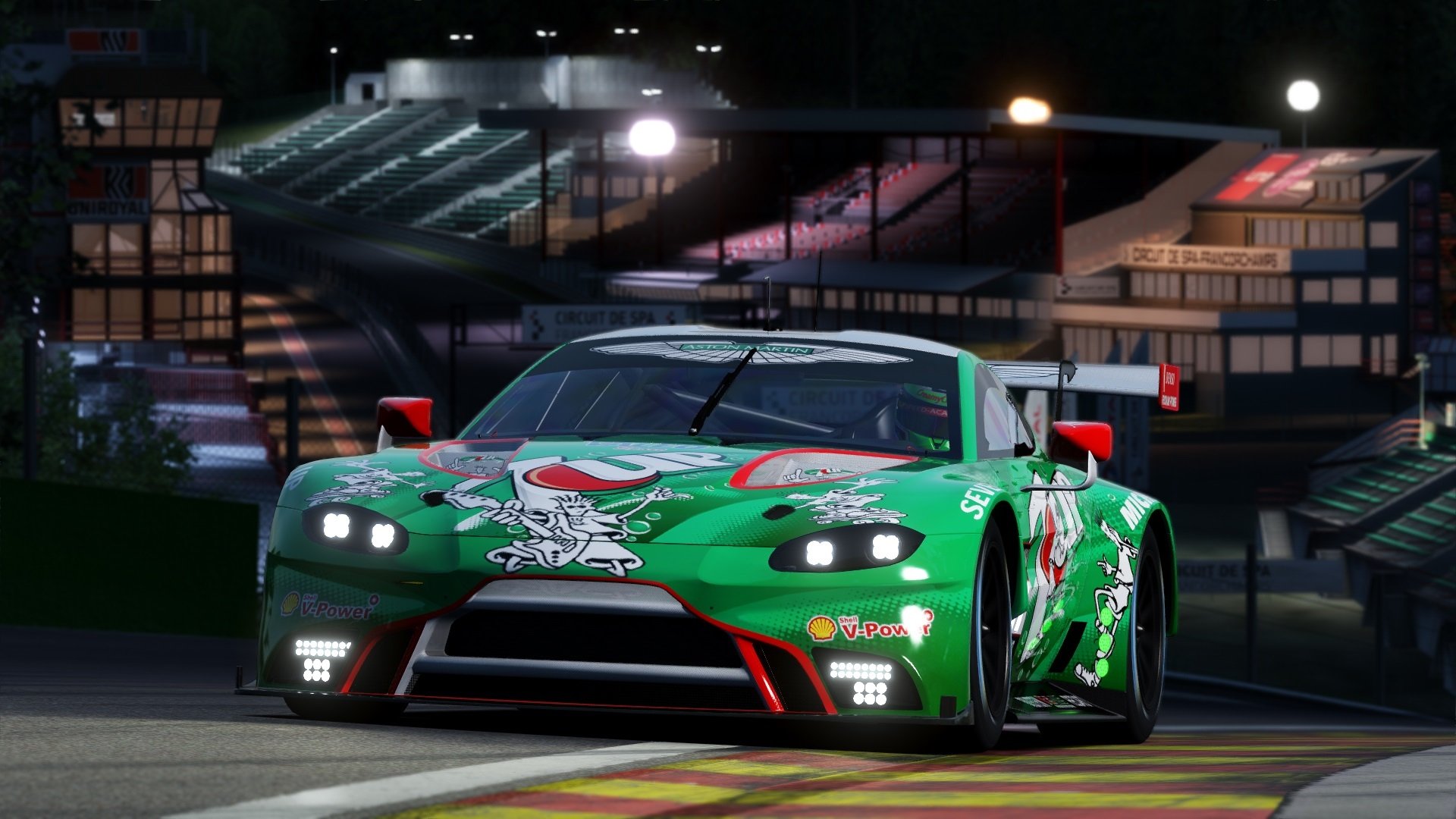 赛道与球场，极限博弈中的冠军思维