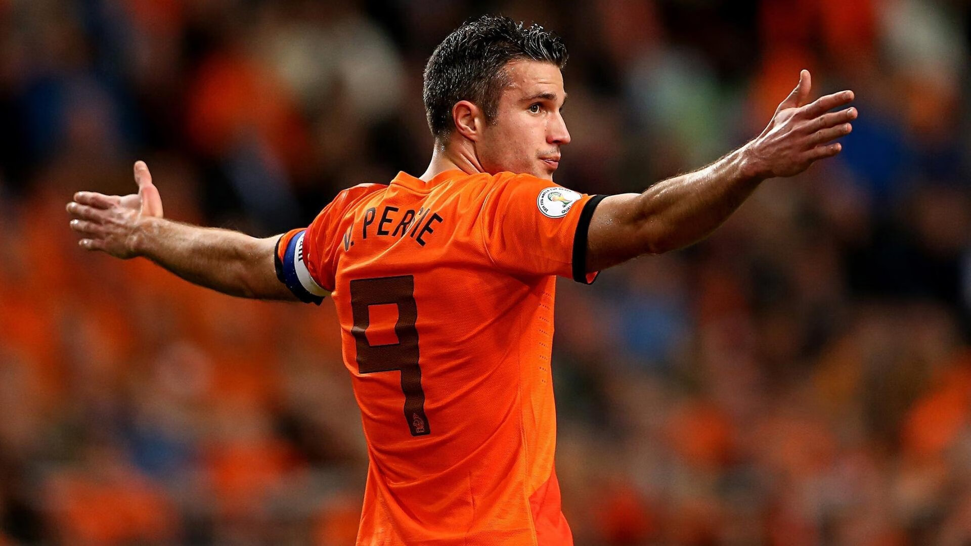 维尼修斯魔法闪耀欧洲之夜，勒沃库森铁血碾压冰岛黑马