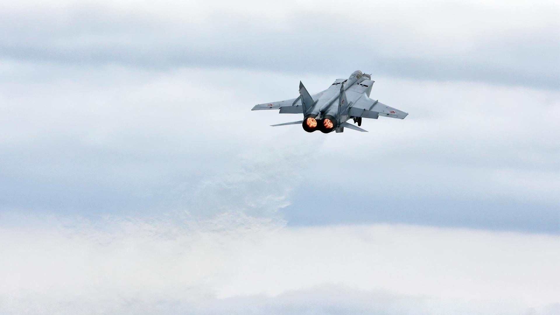 锡安一箭定江山，马刺鏖战尼克斯中的新王加冕