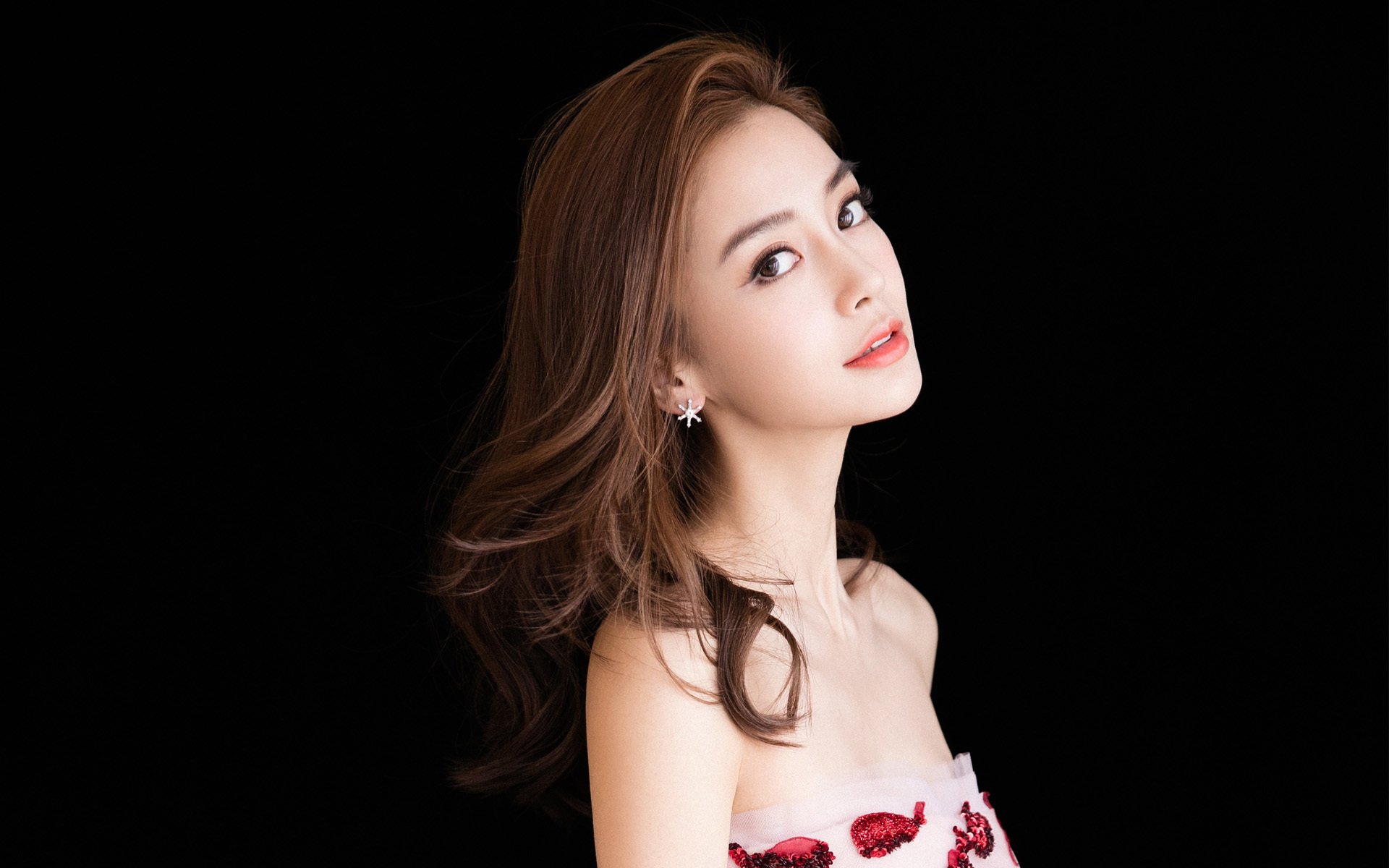 蓝衣军团的完美风暴，2026世界杯B组，意大利以莱万为核心上演战术绝杀，大胜泰国