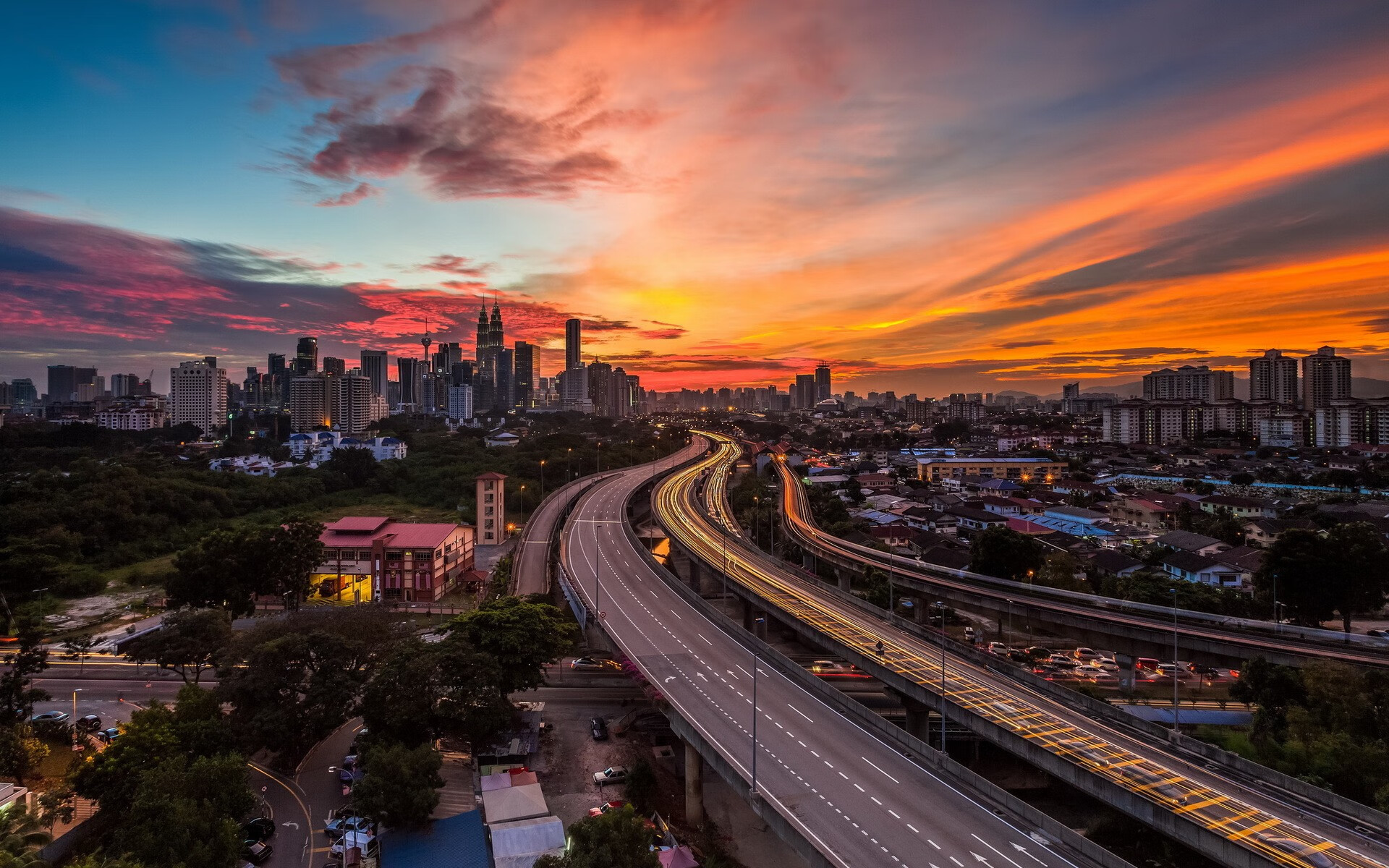 蓝衣军团的绝地反击，当哈兰德撕裂防线，意大利的无名之辈在黑暗中点亮星辰
